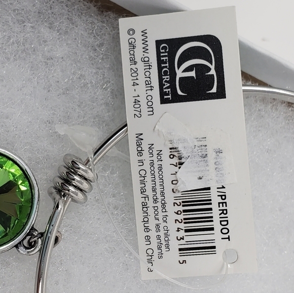 NWT HALLMARK GIFT AUGUST BIRTHSTONE SILVER BANGLE BRACELET WOMEN FASHION JEWELRY - Picture 8 of 8